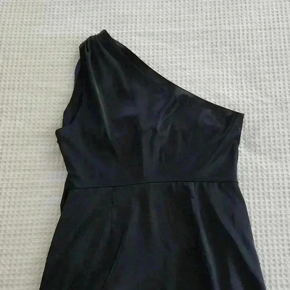 BANANA REPUBLIC ONE-SHOULDER SATIN KNEE-LENGTH DRESS - Picture 9 of 10